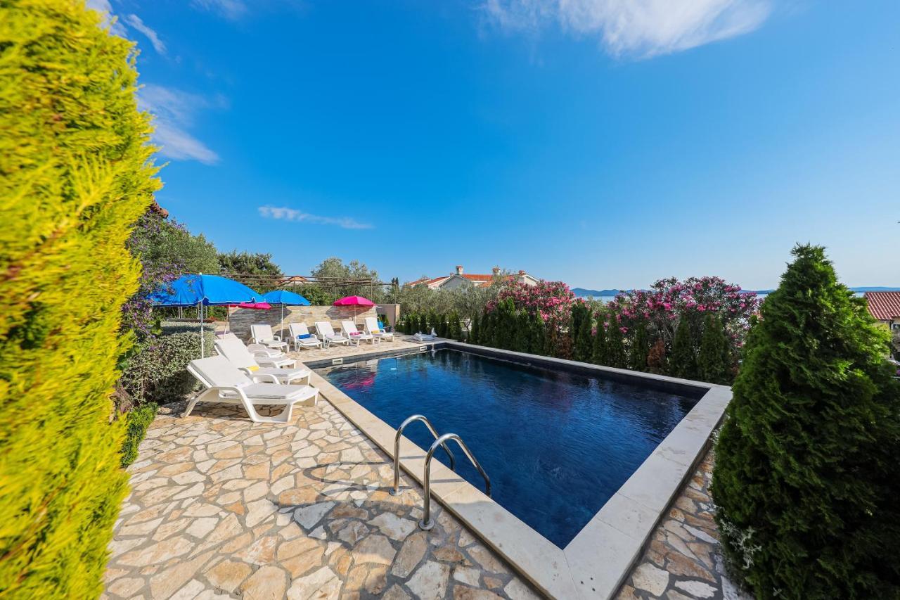 Luton Apartment Zadar Kozino Heating Pool & Jacuzzi Exterior foto