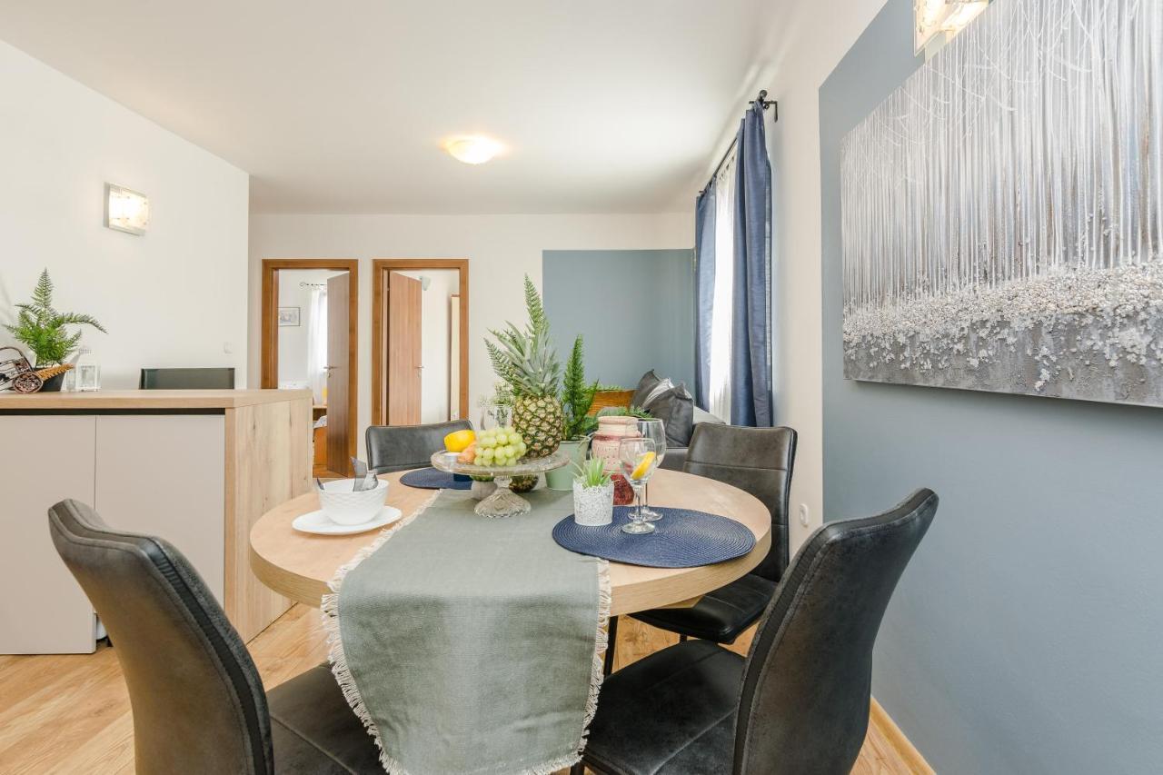 Luton Apartment Zadar Kozino Heating Pool & Jacuzzi Exterior foto